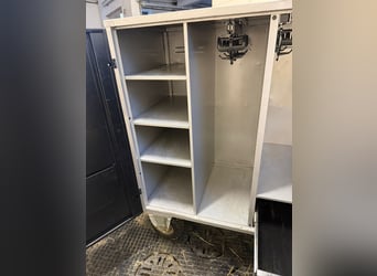 Alfako Maxi Prestige Pferde-Turnierschrank inkl. 2 Überzüge & Top-Schrank
