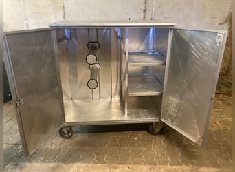 Mobiler Sattelschrank / Turnierschrank Alu Reitsport Sattelwagen