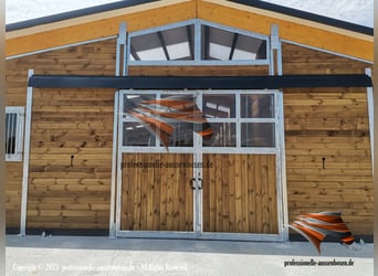 AMERICAN BARN – TOP Stallbau: Pferdestall, Außenboxen, Pferdeboxen, Offenstall und Weidehütten