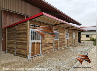Pferdestall kaufen - Außenbox & Pferdebox und Offenstall oder Weidehütte direkt vom Hersteller