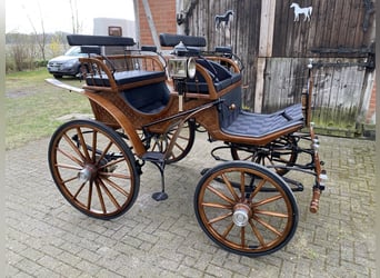 Ungarischer Jagdwagen / Kutsche – top gepflegt, mit komplettem Zubehör