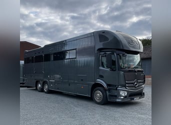 Power. Space. Comfort. ⚡️ 26 t Mercedes Antos Motorhome