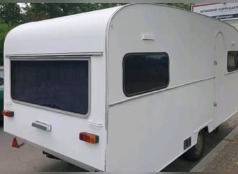 Wohnwagen umgebaut zur Sattelkammer