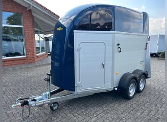 Humbaur Pferdeanhänger Xanthos Aero 2400 2,4t Sattelkammer 100km/h Hecktür Blue Hecktür schwenkbar