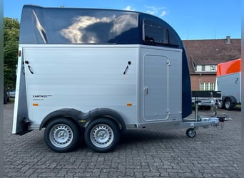Humbaur Pferdeanhänger Xanthos Aero 2400 2,4t Sattelkammer 100km/h Hecktür Blue Hecktür schwenkbar