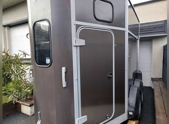 Wóz Ifor Williams HB506