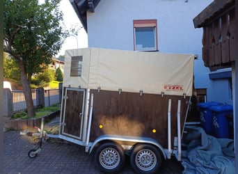 1er przyczepa dla koni