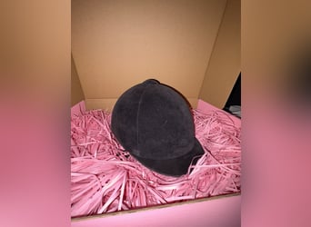 Kask jeździecki Fouganza 54cm 