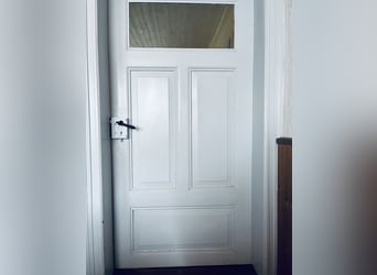 Attraktiver Resthof mit großer Scheune, Stallgebäude und Wiese im schönen Wendland