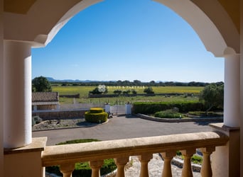 Mallorca: Landhotel 37 Hektar Land, alte Stallungen und Möglichkeit zur Pferdehaltung
