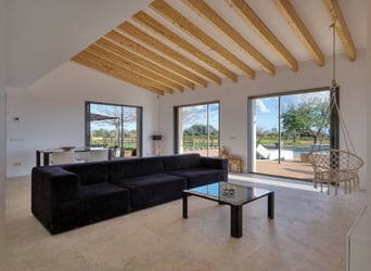 Mallorca: Neubaufinca mit Möglichkeit zu Pferdehaltung und Ferienvermietungslizenz