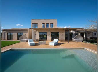 Mallorca: Neubaufinca mit Möglichkeit zu Pferdehaltung und Ferienvermietungslizenz