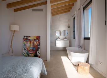 Mallorca: Neubaufinca mit Möglichkeit zu Pferdehaltung und Ferienvermietungslizenz