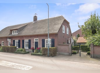 Oirschotseweg 26, Moergestel