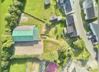 Stadnina koni w Nadrenii-Palatynacie z 8 boksami i małą halą w Niederhambach!