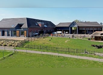 Traumhafter Vierkanthof mit ca. 4,2 ha Nähe Düsseldorf