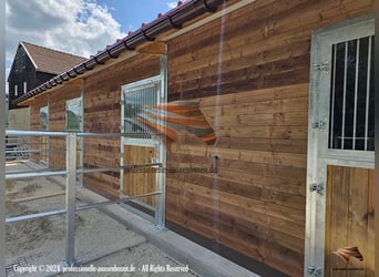 Pferdestalltür & Stalltür - Pferdestalltor, Stalltor | Paddocktür und Schiebetür Top-Preise