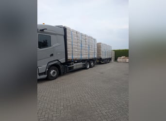 Podściółka z lnu / Słoma lniana / Flax straw