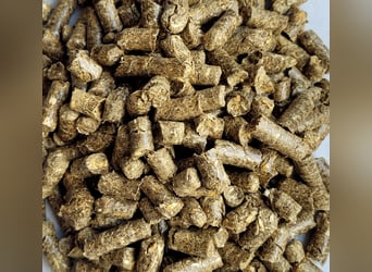 Weizenstroh Pellets (8 mm) haben eine hohe Saugkraft