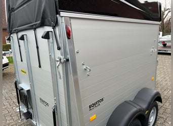 Humbaur Pferdeanhänger Equitos Alu Plus Black 2000 2,0t Sattelkammer 100km/h Hecktür schwenkbar