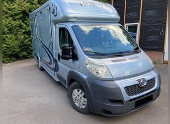 Trasporto per cavalli da 3,5 tonnellate *solo 92.000 km*