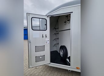 Carrozza per cavalli Liberté Maxi 4 – con rampa laterale e selleria integrata