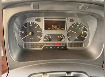 MB Atego 818 | Spazio abitativo pop-out | Prima mano | Solo 57.000 km | Riscaldamento autonomo | Cli