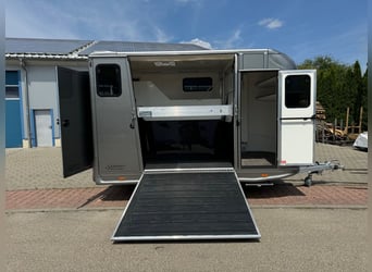 Pferdetransporter DT 2 Pferdeanhänger 2,7t Sattelkammer Trailer PKW Horsetrailer