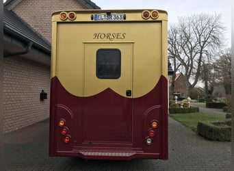 For Sale: 3.5t Horse Lorry - Excellent Condition and interesting price!