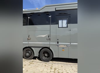 MB Actros con struttura JL