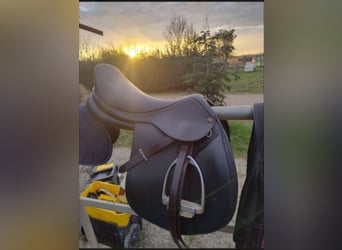 Sella da salto usata pochissimo 