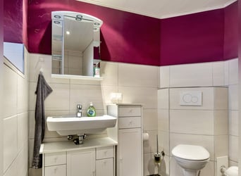 Affascinante casa residenziale con possibilità di allevamento equino e ampio terreno a Bad Arolsen-H