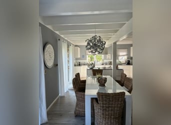 Affascinante proprietà equestre con una casa di 210 m² residenziali