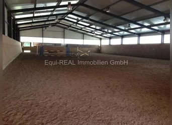 Reitanlage in malerischer Lage