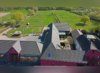 Traumhafter Vierkanthof mit ca. 4,2 ha Nähe Düsseldorf