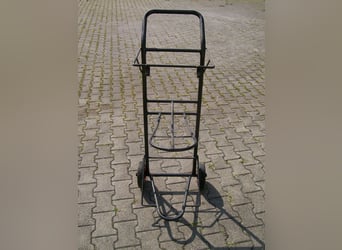 Carrello per il trasporto selle e accessori