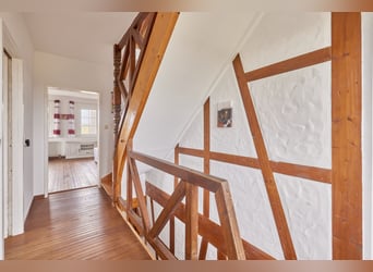 Pferdeimmobilie im Schwarzwald mit neuer Reithalle & Privatstallungen