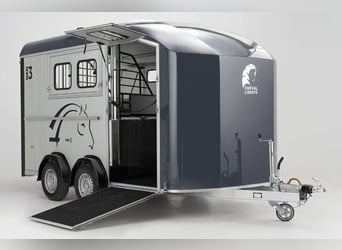 3-paards paardentrailer Maxi 3, diagonale laadruimte en vooruitgangsuitgang