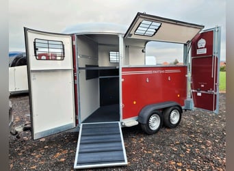 Paardentrailer Fautras Oblic, 2 plaatsen