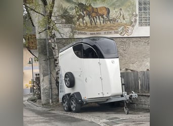 Careliner S (Bücker) Paardenaanhanger, geoptimaliseerd voor IJslandse paarden