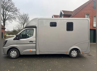 Renault Master Haras ATM voor 1-2 paarden, 150 pk