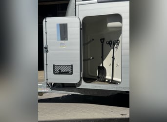 2-Pferdeanhänger Humbaur Xanthos Aero 2400