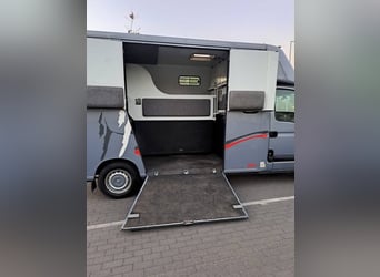 Renault Master Theault voor 5 passagiers