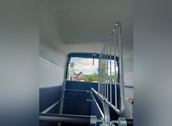 Cheval Liberté Gold 3-paards trailer voor twee paarden met Pullman 2-ophanging