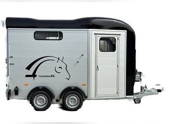 Paardentrailer Liberté Touring Country XL met voorloop en bekleding