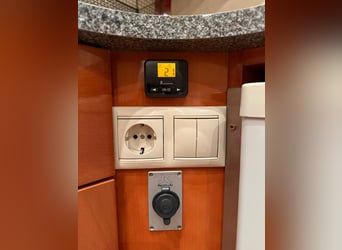 Paardentrailer voor 4 paarden inclusief sociale voorzieningen