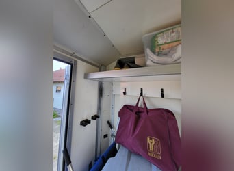 Renault dci120 Pferdetransporter