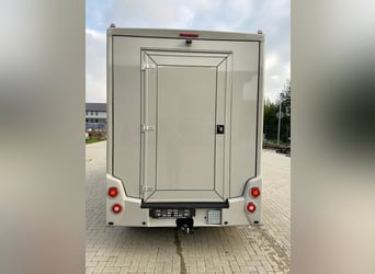 Renault Master paardentransporter