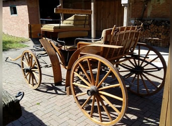 100 jaar oude werkende koets