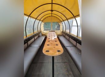Wagen voor 16 personen